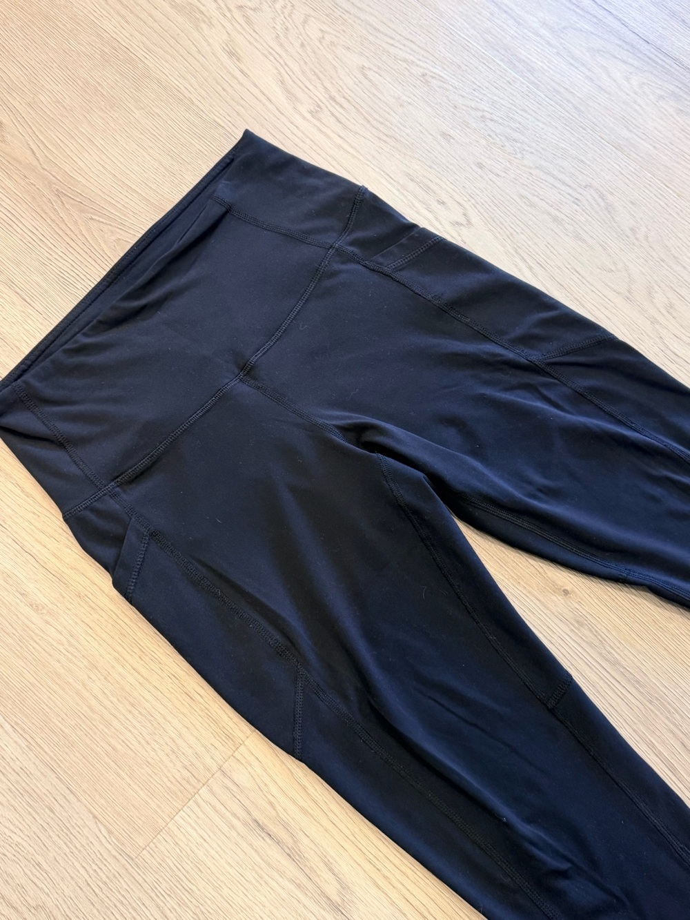 Yogalicious Performance Leggings - Black (M) - Picture 5 of 5